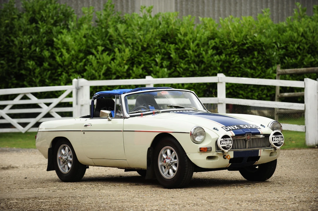 1965 MG MGB Roadster - Image 15 of 17