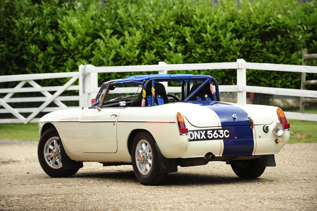 1965 MG MGB Roadster - Image 16 of 17