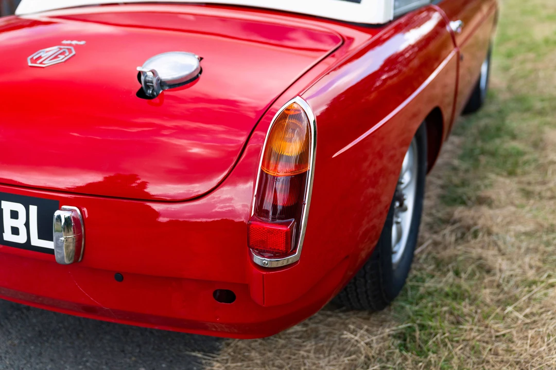1965 MG MGB Roadster - Image 2 of 31