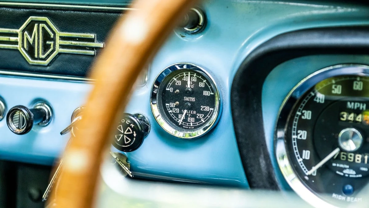 1965 MG MGB Roadster - Image 23 of 30