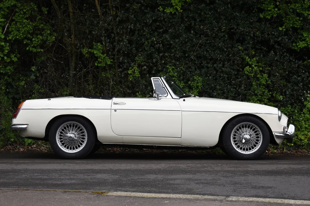 1965 MG MGB Roadster - Image 5 of 30