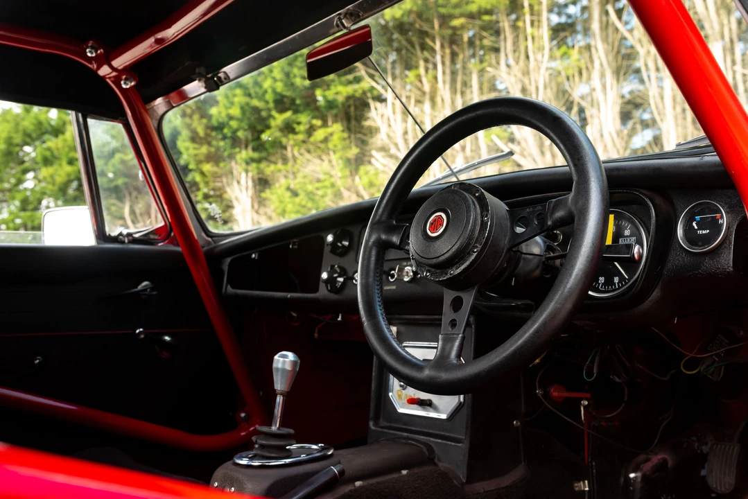 1965 MG MGB Roadster - Image 13 of 31