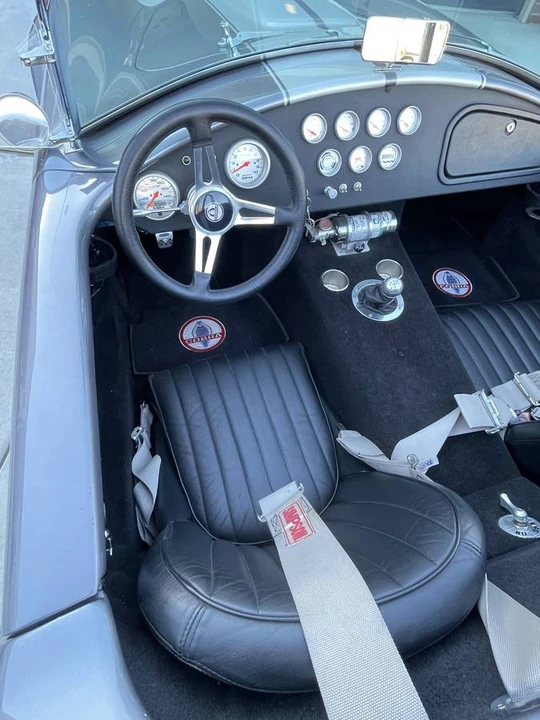 2006 Shelby Cobra Replica - Image 5 of 8