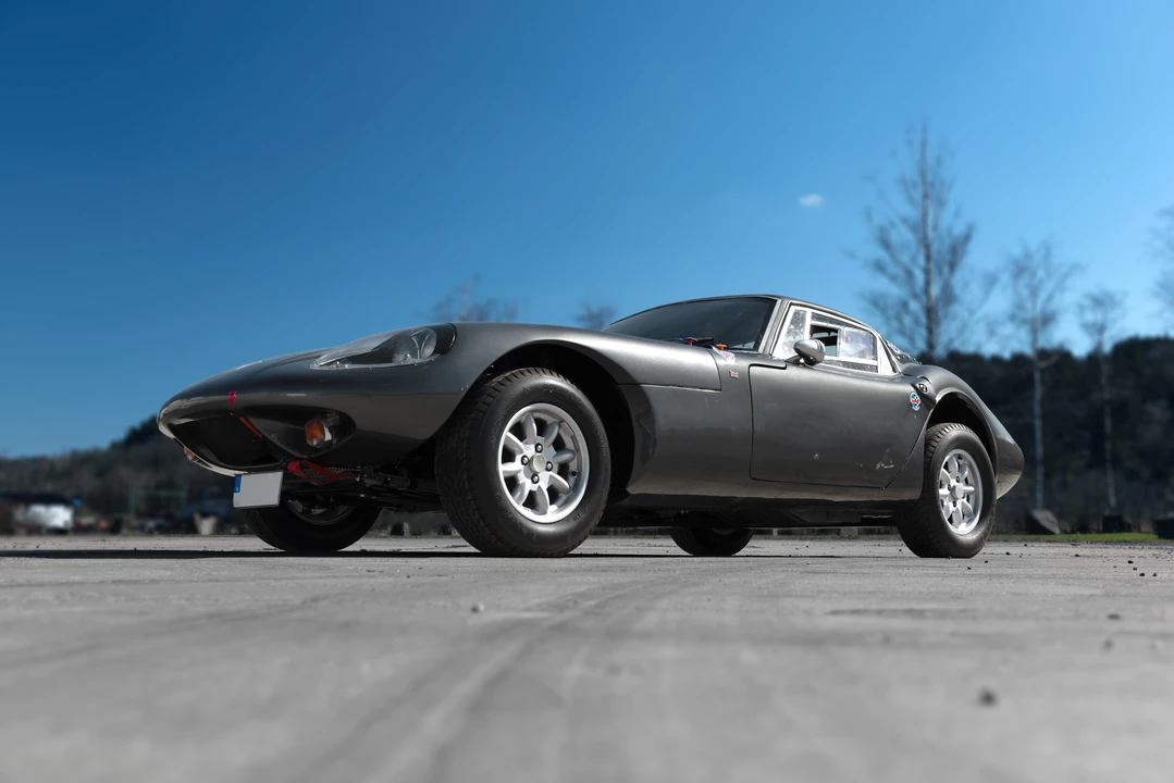 1965 Marcos GT - Image 3 of 6