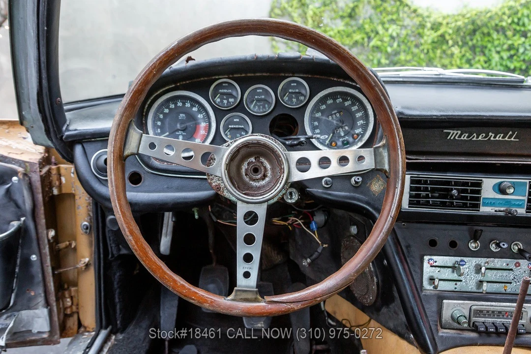 1965 Maserati Quattroporte 1st Gen - Image 19 of 31