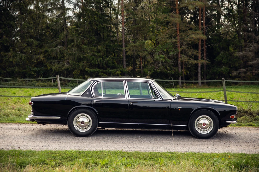1965 Maserati Quattroporte 1st Gen - Image 4 of 31