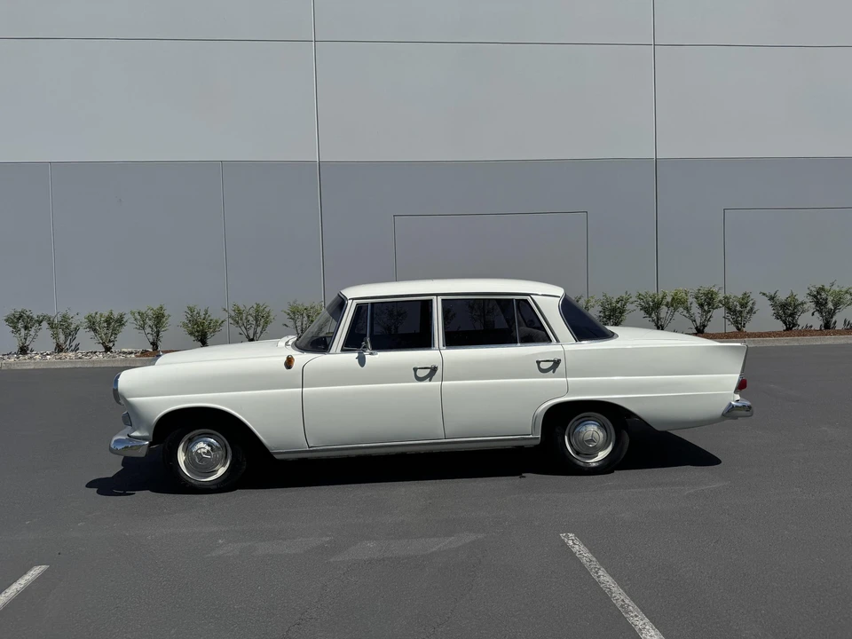 1965 Mercedes-Benz W110 - Image 19 of 31