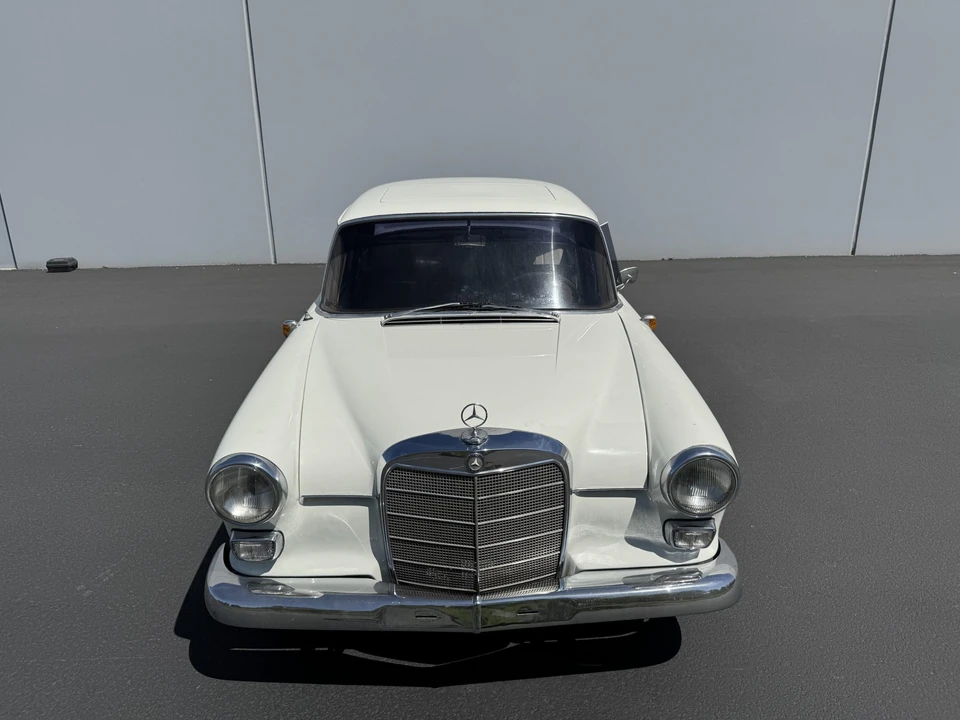 1965 Mercedes-Benz W110 - Image 6 of 31