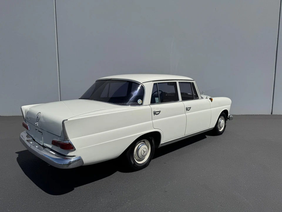 1965 Mercedes-Benz W110 - Image 13 of 31