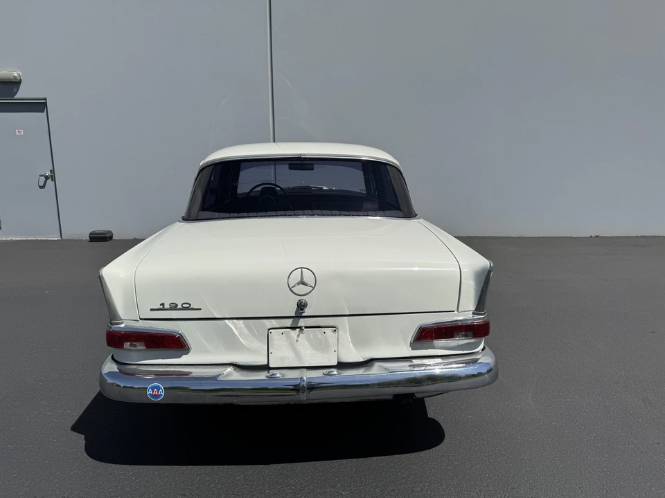 1965 Mercedes-Benz W110 - Image 15 of 31