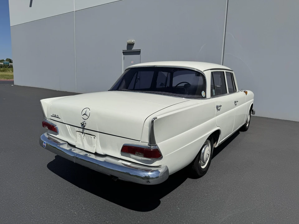 1965 Mercedes-Benz W110 - Image 14 of 31