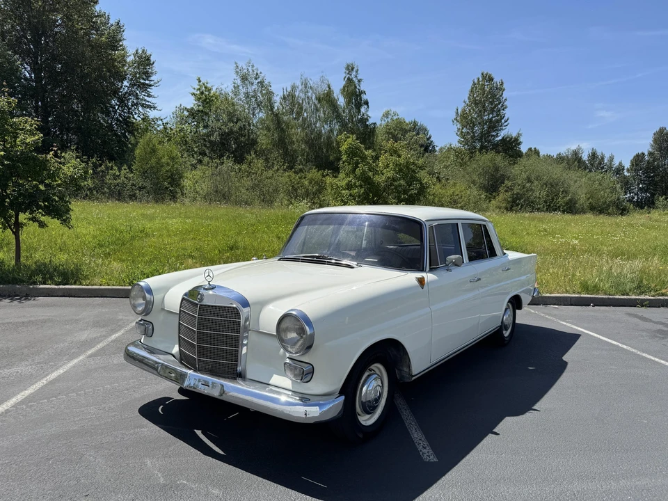 1965 Mercedes-Benz W110 - Image 25 of 31