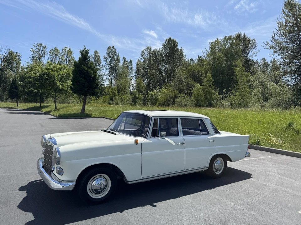 1965 Mercedes-Benz W110 - Image 23 of 31
