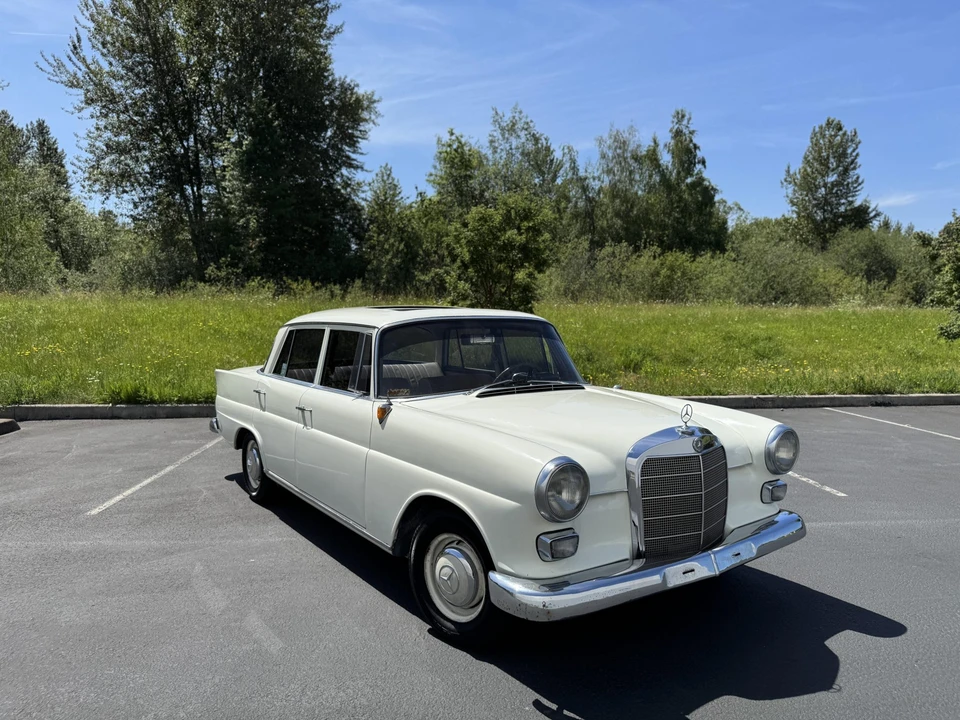1965 Mercedes-Benz W110 - Image 31 of 31