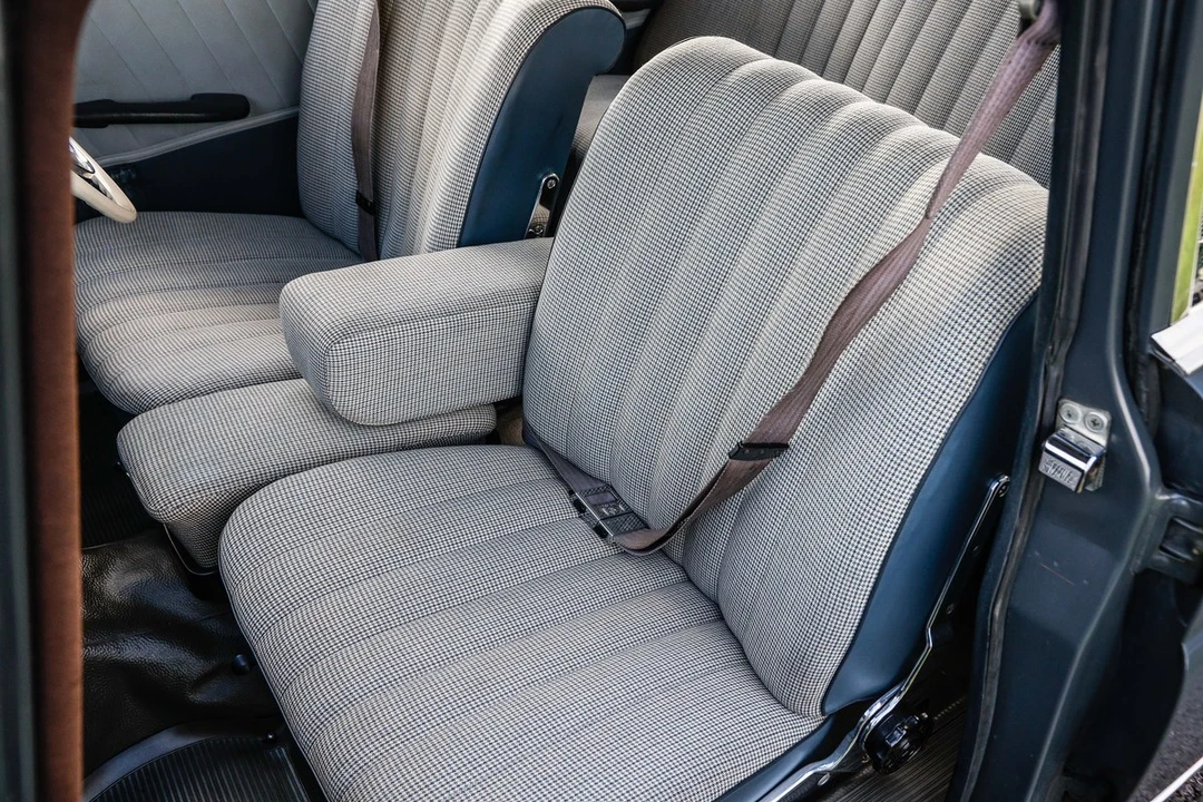 1967 Mercedes-Benz W111 Sedan - Image 18 of 30