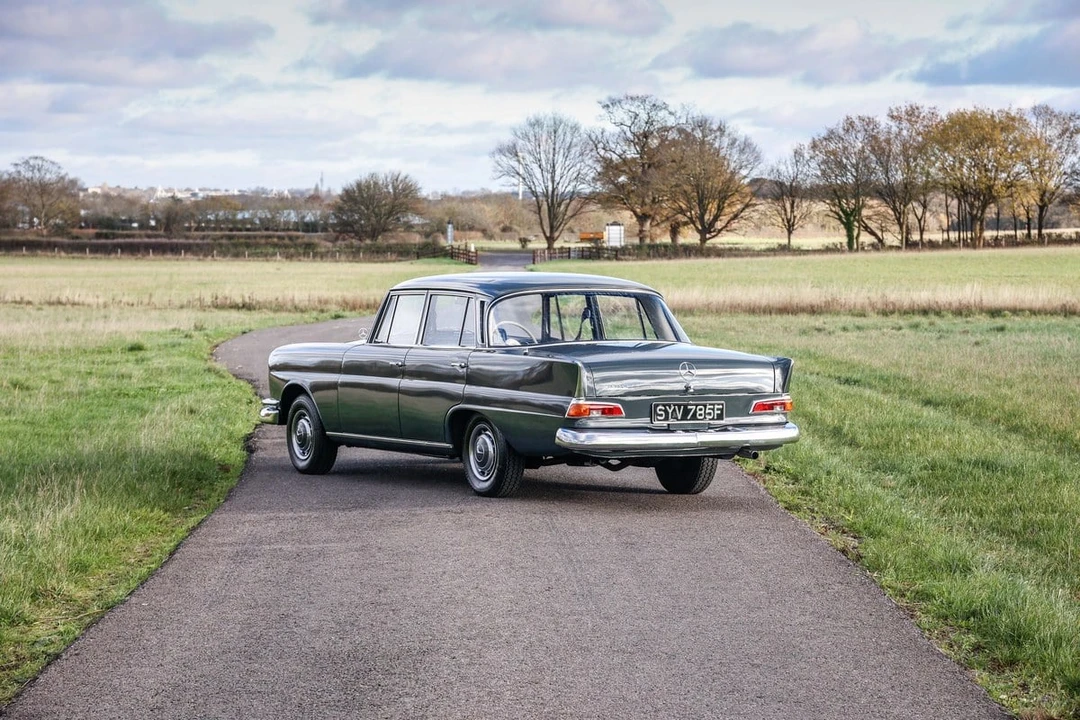 1967 Mercedes-Benz W111 Sedan - Image 6 of 30