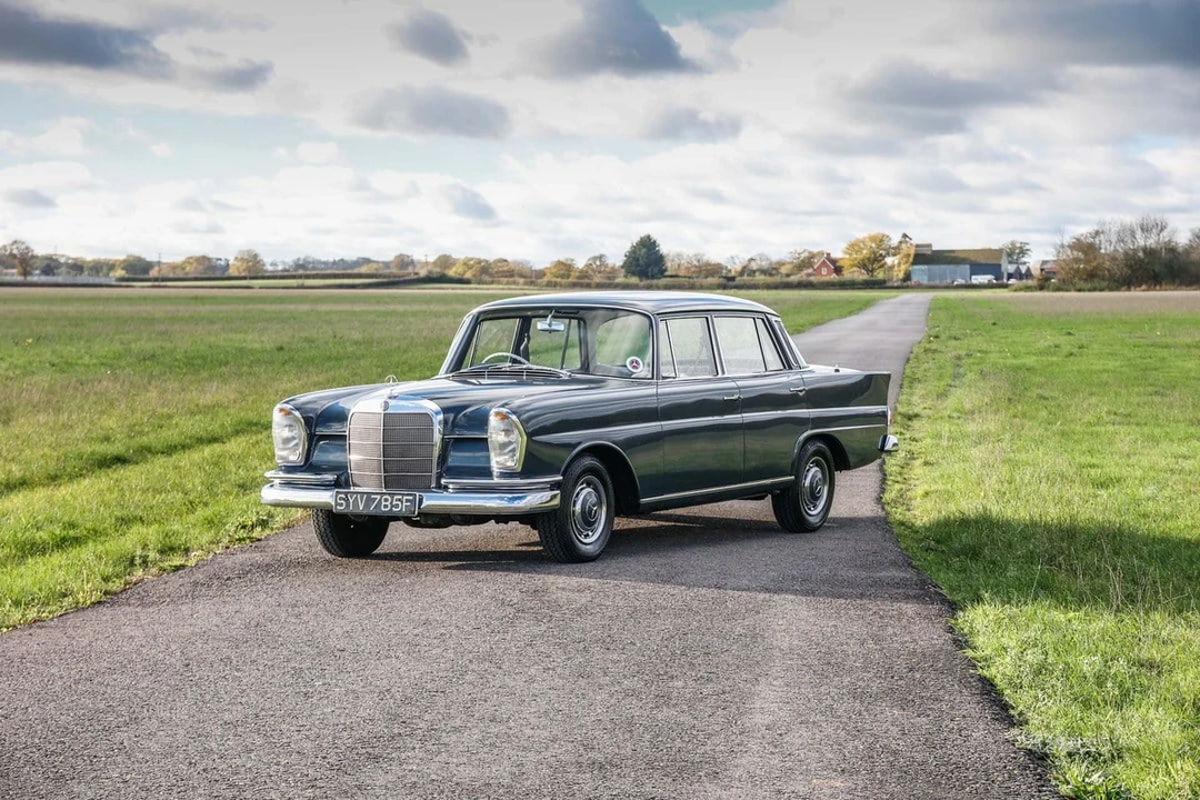 1967 Mercedes-Benz W111 Sedan - Image 3 of 30