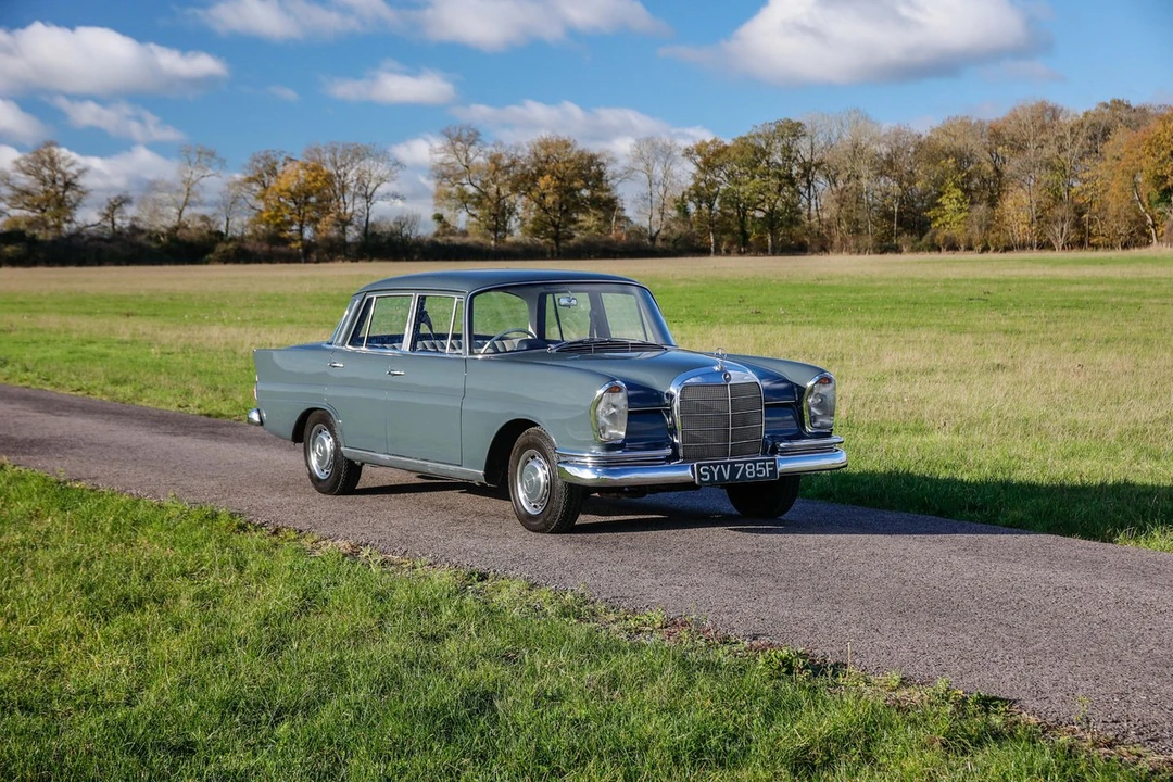 1967 Mercedes-Benz W111 Sedan - Image 11 of 30