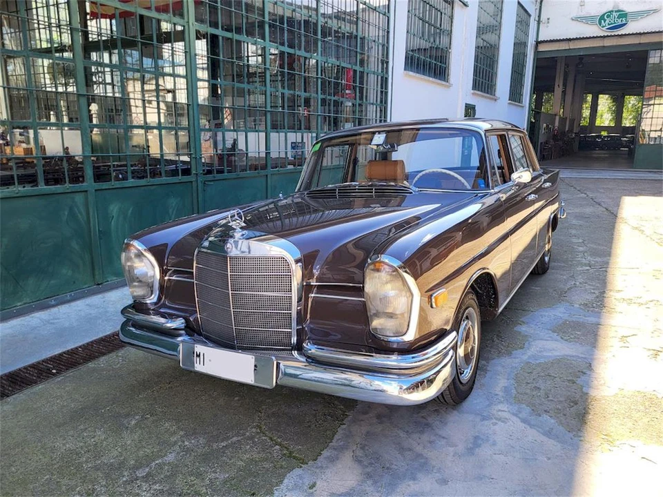 1965 Mercedes-Benz - Image 5 of 31