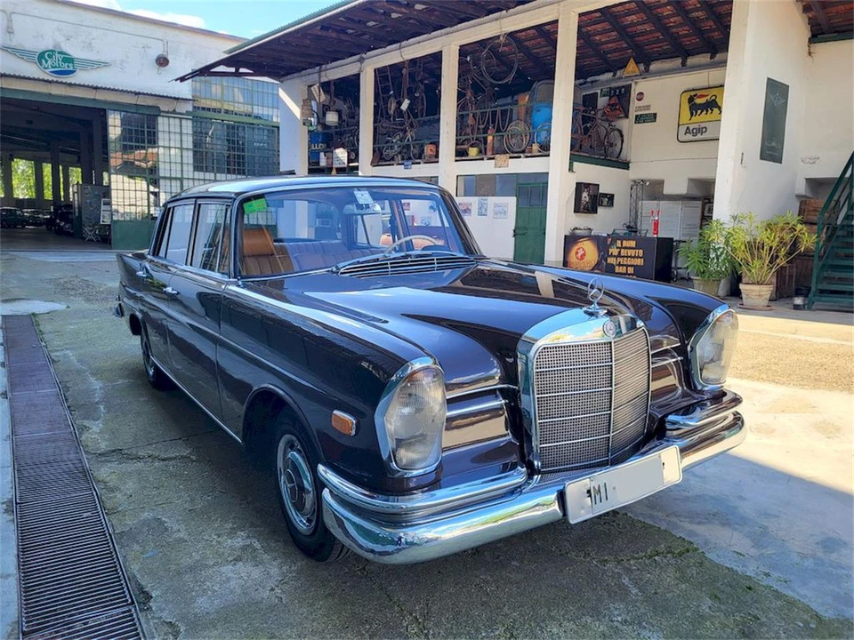 1965 Mercedes-Benz - Image 7 of 31
