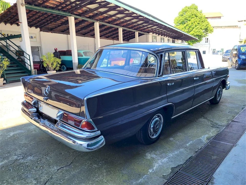 1965 Mercedes-Benz - Image 9 of 31