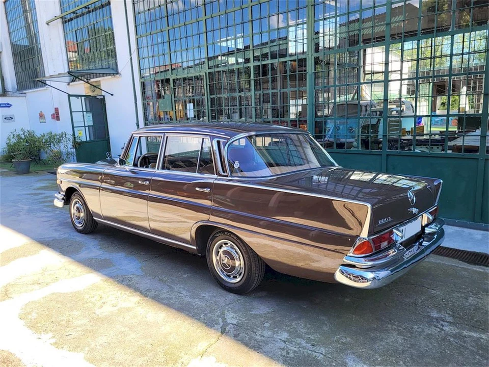 1965 Mercedes-Benz - Image 13 of 31