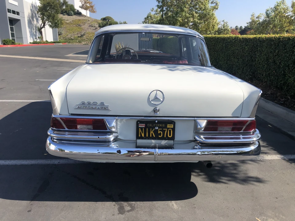 1965 Mercedes-Benz W111 Sedan - Image 8 of 31