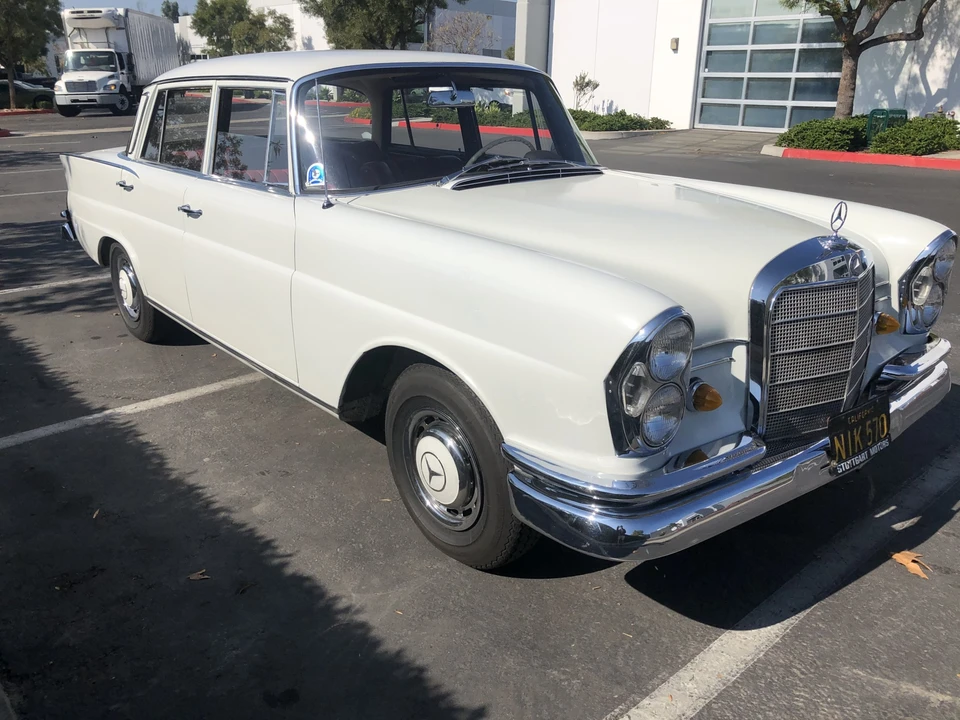1965 Mercedes-Benz W111 Sedan - Image 11 of 31