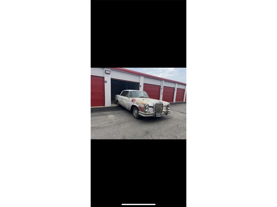 1965 Mercedes-Benz W128 - Image 4 of 13
