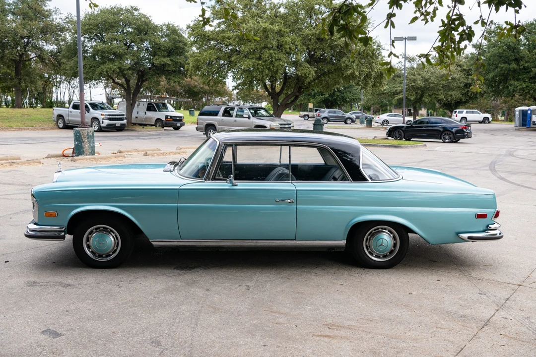 1965 Mercedes-Benz W111 Coupe - Image 3 of 31