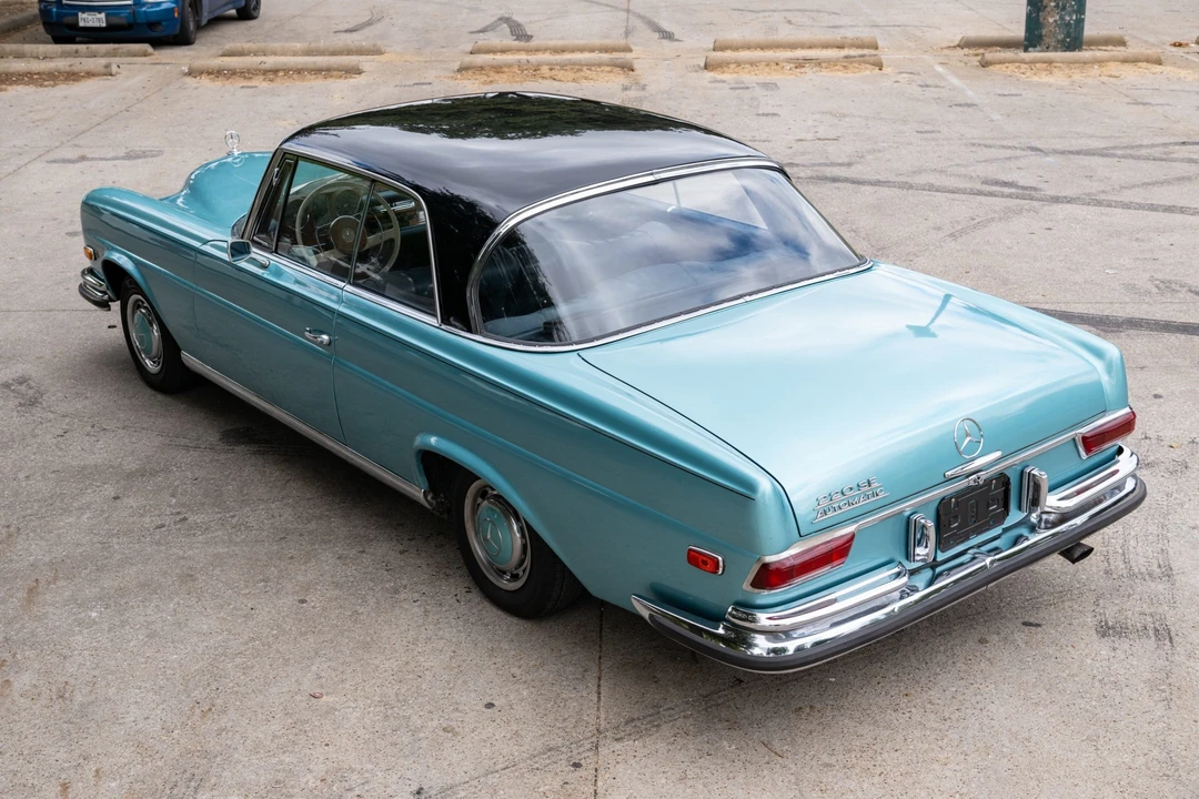 1965 Mercedes-Benz W111 Coupe - Image 5 of 31