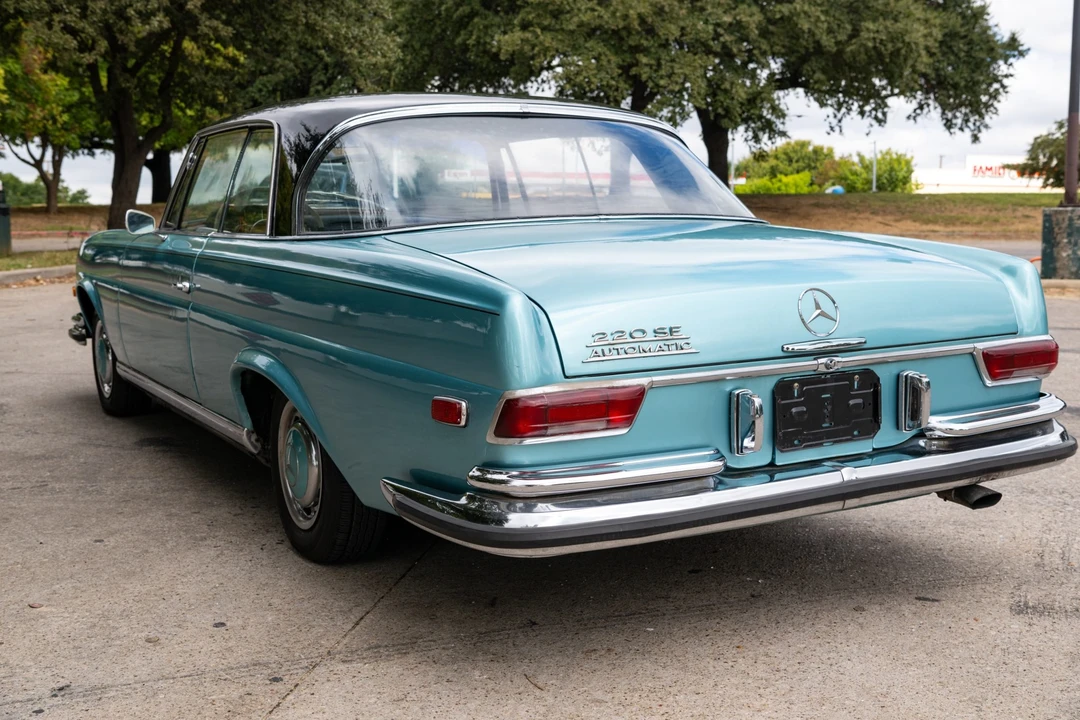 1965 Mercedes-Benz W111 Coupe - Image 6 of 31