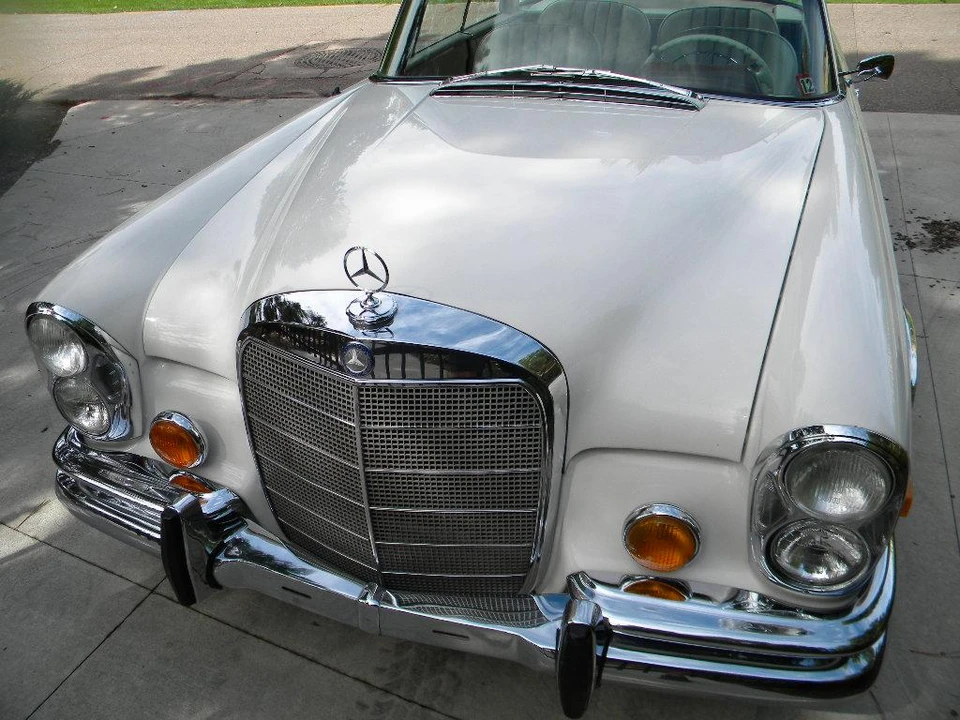 1965 Mercedes-Benz W111 Coupe - Image 10 of 31