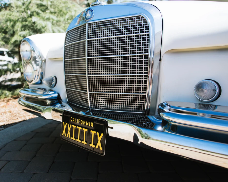 1965 Mercedes-Benz W111 Coupe - Image 11 of 31