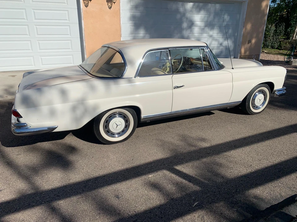 1965 Mercedes-Benz W111 Coupe - Image 5 of 31