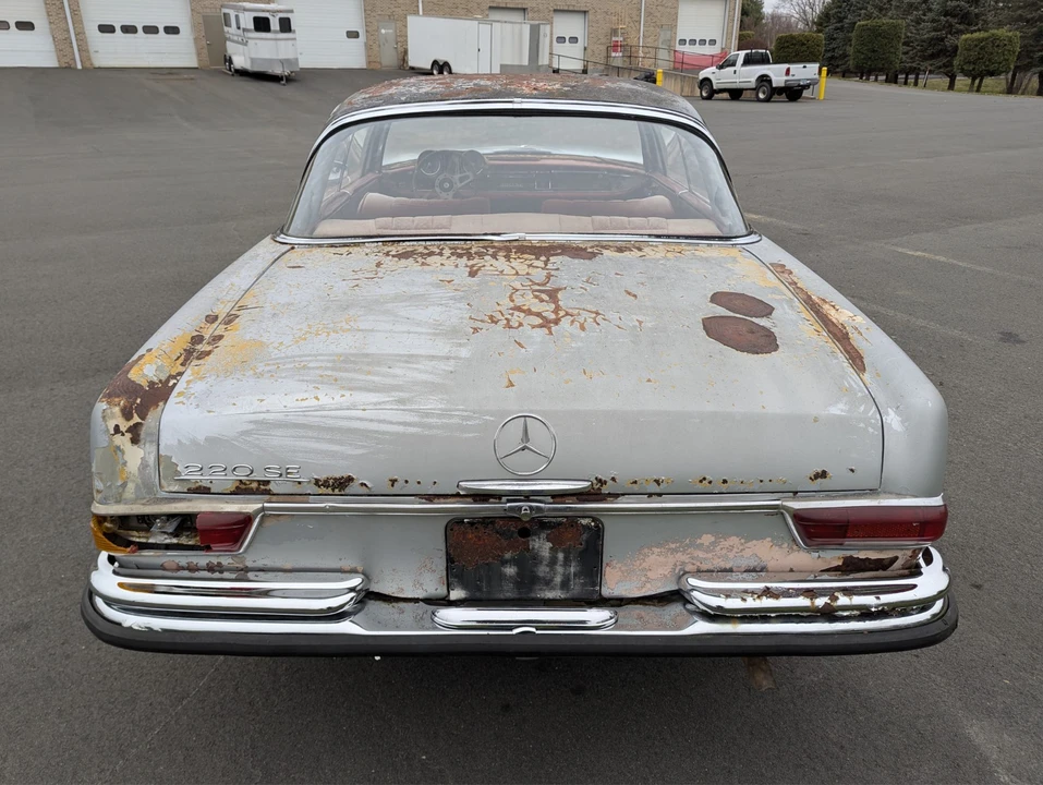 1965 Mercedes-Benz W128 - Image 12 of 21