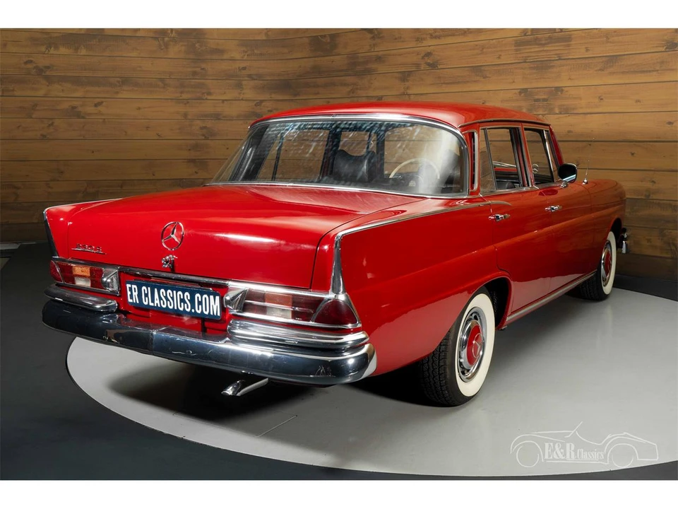 1965 Mercedes-Benz W108 & W109 - Image 10 of 19