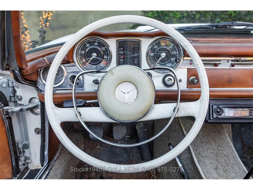 1965 Mercedes-Benz W113 SL-Class - Image 29 of 31