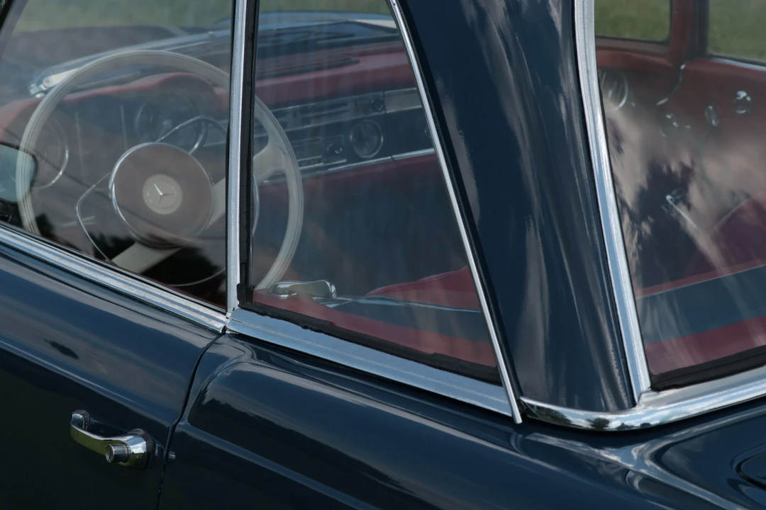 1965 Mercedes-Benz W113 SL-Class - Image 29 of 31