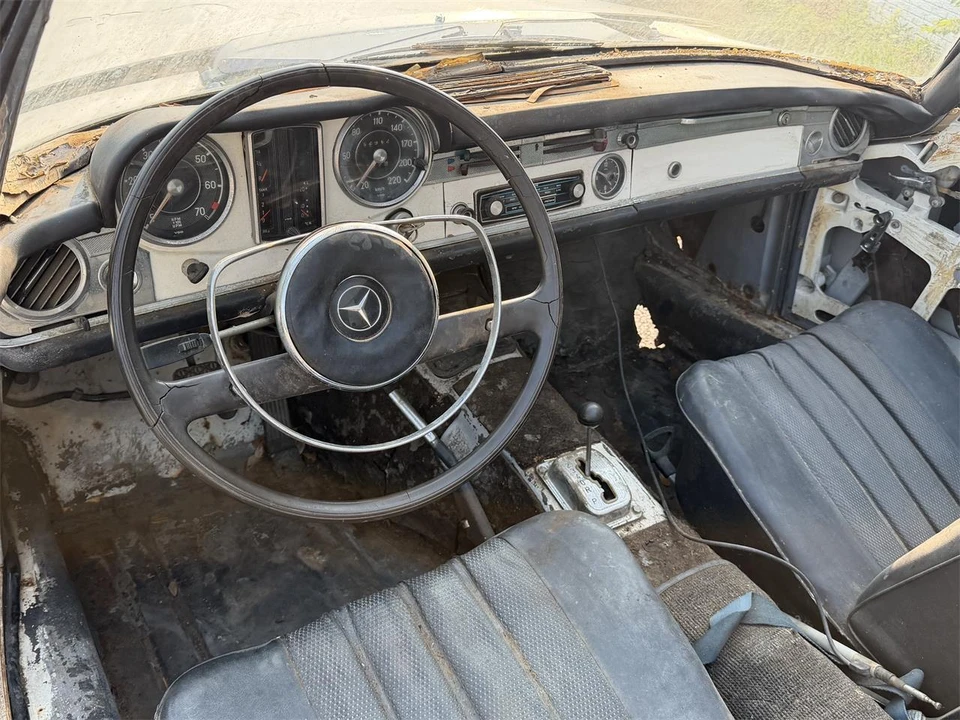1965 Mercedes-Benz W113 SL-Class - Image 15 of 31