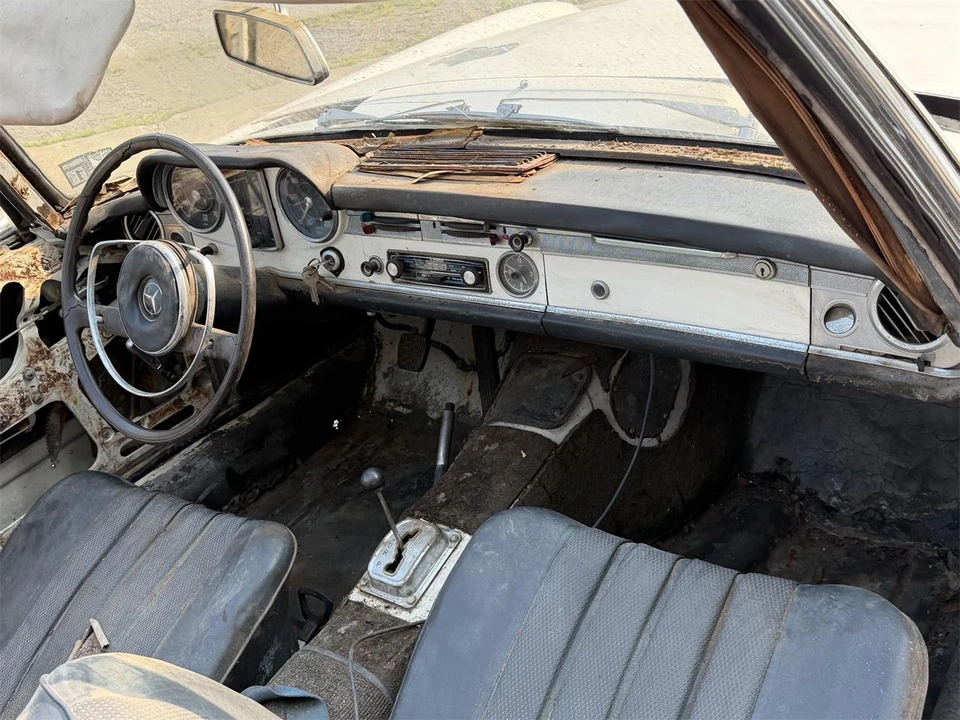 1965 Mercedes-Benz W113 SL-Class - Image 17 of 31