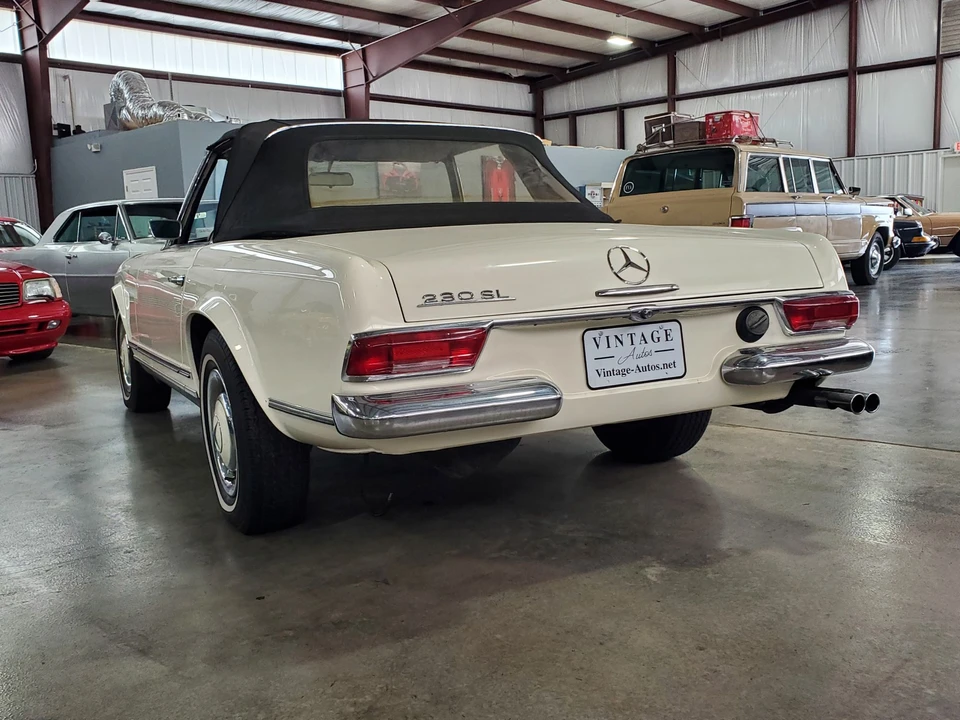 1965 Mercedes-Benz W113 SL-Class - Image 16 of 31