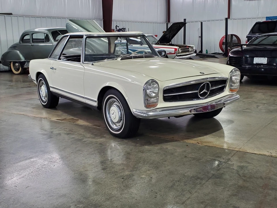1965 Mercedes-Benz W113 SL-Class - Image 2 of 31