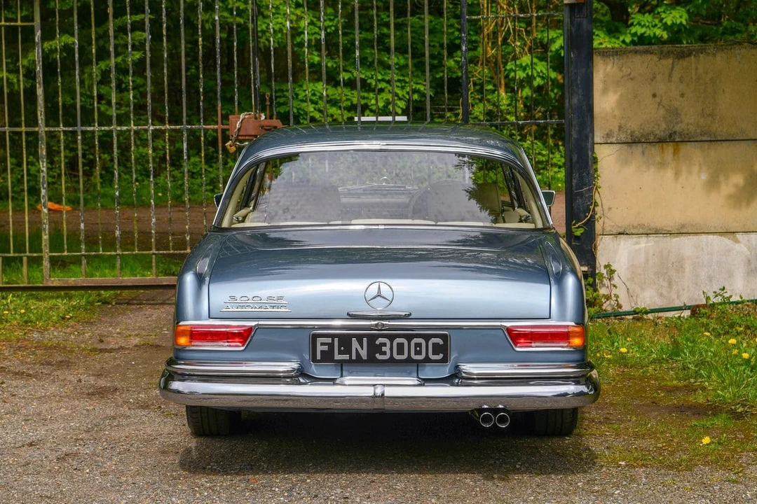 1965 Mercedes-Benz W112 - Image 15 of 30
