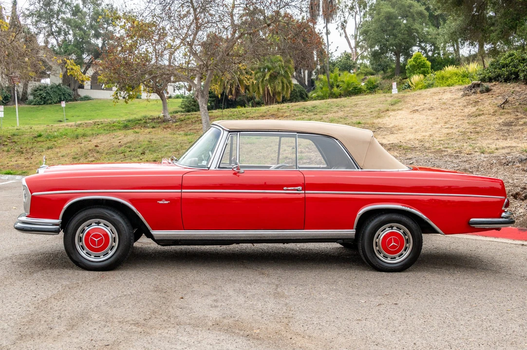 1965 Mercedes-Benz W112 - Image 17 of 31