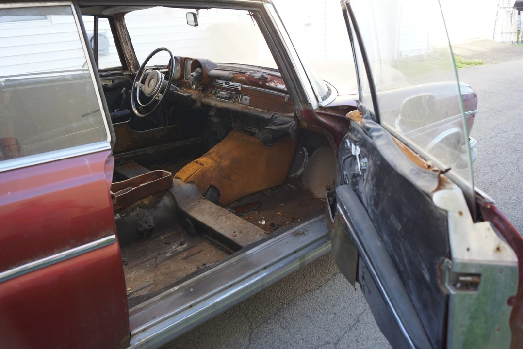 1965 Mercedes-Benz W112 - Image 22 of 31