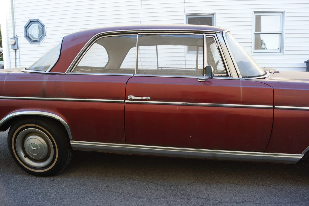1965 Mercedes-Benz W112 - Image 10 of 31