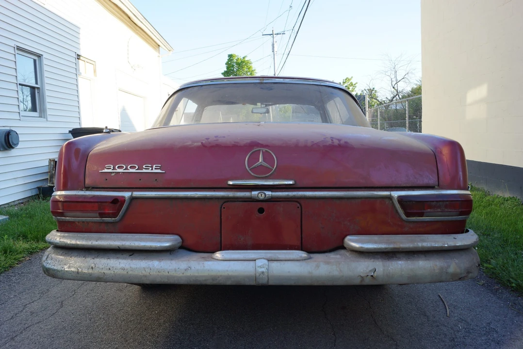 1965 Mercedes-Benz W112 - Image 6 of 31