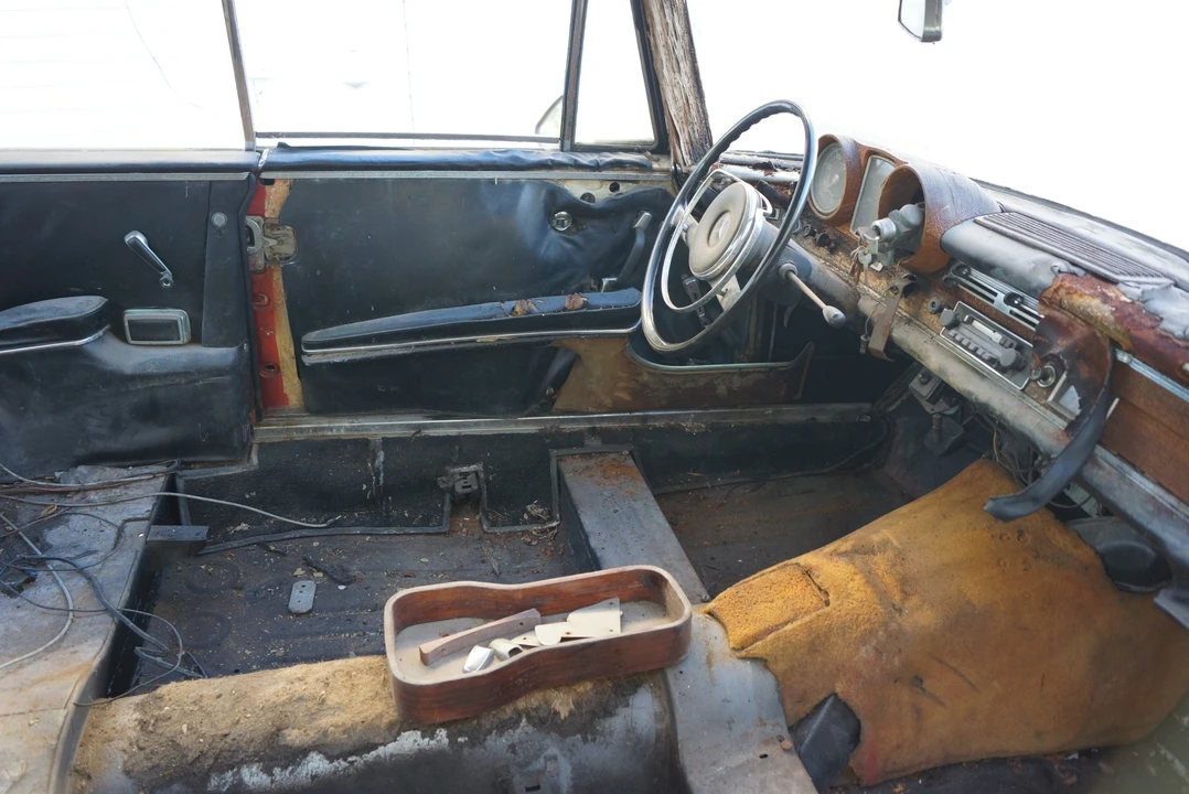 1965 Mercedes-Benz W112 - Image 25 of 31