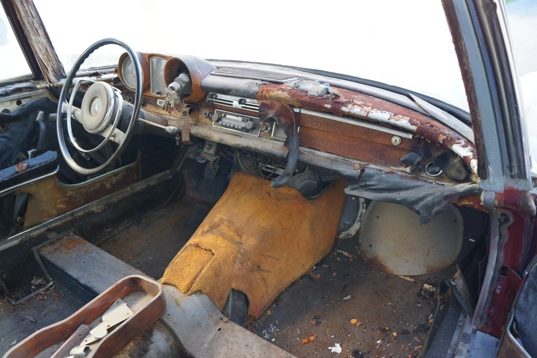 1965 Mercedes-Benz W112 - Image 23 of 31